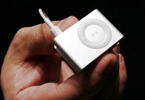 iPod Shuffle V2 is here